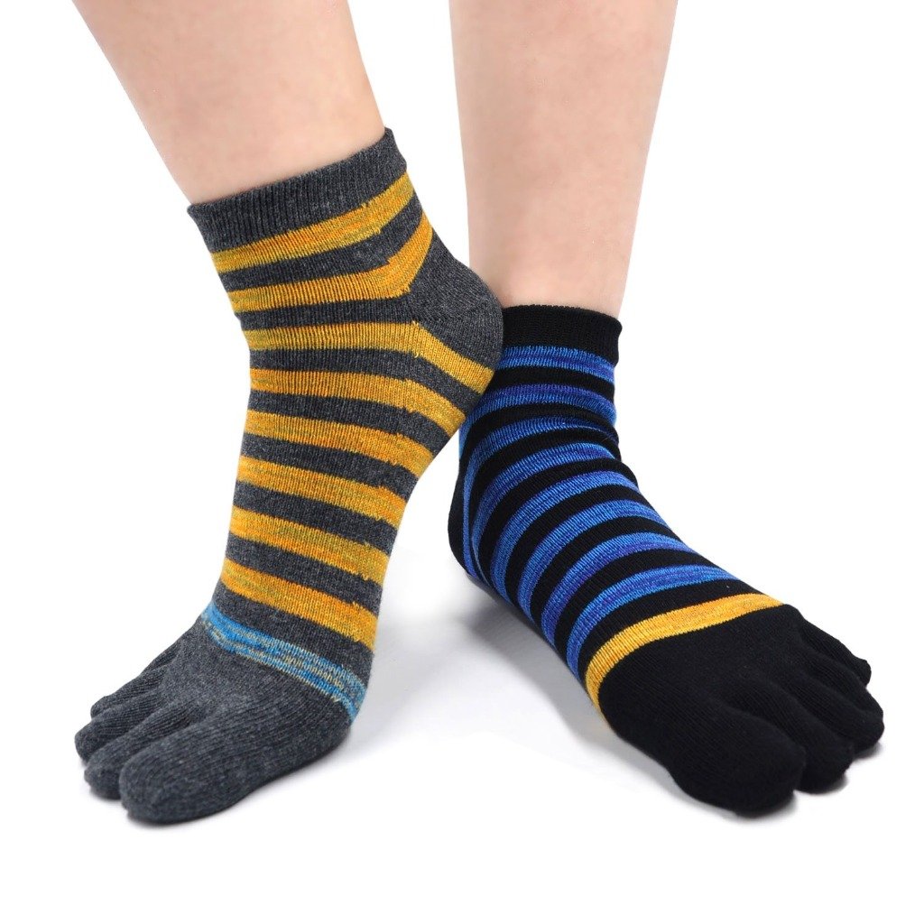 striped sports ankle socks for men